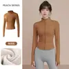 Roupa de yoga forrada com fleece e espessa para mulheres, novo estilo, para corrida, treino esportivo, jaqueta de yoga, top fitness de manga comprida com gola alta e zíper