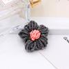 Broche de flores de ganchillo de lana con forma de flor de hojaldre tejida a mano, pendientes, horquilla, bolso, accesorios de joyería, material DIY