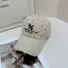 Boné de Baseball Color Block com Bordado de Letras Desgastado para Mulheres, Moda Americana Versátil para Primavera e Verão Que Faz o Rosto Parecer Menor