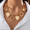 Collar Colgante de Amor Estilo Frío Joyería Transfronteriza Europea y Americana para Mujer Conjunto de Collar de Cadena de Hierro Rayada de Aleación de Alta Gama