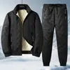 Traje deportivo para hombre Invierno con forro polar Abrigo engrosado de vellón de cordero Ropa de invierno para mediana edad y ancianos Conjunto cálido de tres piezas para papá