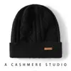 Chapéu de Cashmere Feminino 100% Cashmere Puro Outono e Inverno Proteção para as Orelhas Proteção contra o Frio Moda Casual Mais Fácil de Combinar Chapéu Quente de Tricô