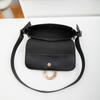 2025 Primavera Estilo Caliente Bolso Baguette de Alta Gama Bolso de Mano Retro Bolso de Axila a la Moda Bolso de Hombro para Niña con Herradura Estilo Occidental
