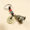 Chaveiro de Latão com Cinco Moedas dos Imperadores, Sino do Sutra do Coração, Machado, Espada, Talismã e Pingente Bagua; Itens Pequenos para Atrações Turísticas, Festas de Templo e Barracas de Rua