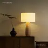 Lámpara de Mesa de Madera Maciza 2026 Diseñador Creativo Estudio Alto Gama Simple Estilo Madera Natural Atmósfera Dormitorio Mesita de Noche