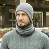 Novo Chapéu de Tricô de Inverno para Homens, Forrado com Lã, Espessado, Quente, Gorro Pulôver, Chapéu Estudantil para Ciclismo à Prova de Frio com Proteção para as Orelhas, Moderno