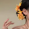 Pinza para el pelo de flor morada atmosférica y etérea para mujer, Pinza lateral de estrella de mar estilo vacacional, Accesorio para el pelo estilo bohemio