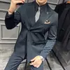 Trajes para Hombre al por Mayor 2026 Nuevo Estilo Trajes para Hombre con Solapa de Muesca Doble Botonadura Conjunto de Dos Piezas Atuendo para Novio Boda