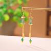 One Deer Silver S925 Prata esterlina banhado a ouro Separação de cores Hetian Jade Sapundum Esmalte Folhas de bambu Borla Antigo Gancho de orelha Brinco