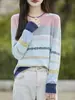 Camiseta base ligera, elegante y versátil para mujer, nueva para primavera y otoño, algodón puro, bloques de color, rayas de arcoíris, tejido jacquard, manga larga
