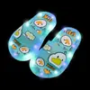 Celebridad de Internet Dragón Gordito Pantuflas Luminosas para Niños y Niñas Lindas Sandalias Antideslizantes de Bebé para Interiores para Niños Calzado de Exterior Zapatos de Playa
