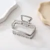 Estilo Minimalista Moderno Color Sólido Metal Pinza de Tiburón Pasador Estilo Nicho Accesorio para el Cabello Venta al por Mayor del Fabricante