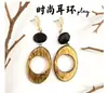 Pendientes de Acrílico Hechos a Mano de Lujo Ligero Estilo Transfronterizo Europeo y Americano, Estilo Vintage, Pendientes de Moda de Gama Alta para el Día a Día al por Mayor