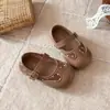 Nova Coleção Primavera e Outono 2026: Sapatos Mary Jane Rasos para Meninas com Laço, Solado Macio, Estilo Princesa, Moda Coreana, Sapatos de Couro, Estilo Preppy