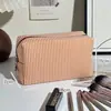 Bolsa de Maquillaje Bordada de Gasa de Gran Capacidad a Rayas Bolsa Portátil para Maquillaje de Salida Bolsa de Artículos de Tocador de Viaje