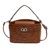 Bolsa Princesa Diana Bordada Tendência Transfronteiriça, Bolsa Quadrada Pequena Versátil, Bolsa de Mão Elegante com Lenço de Seda, Bolsa de Ombro Transversal de Luxo Feminina