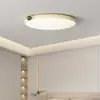 Luminária de Teto Redonda Minimalista Estilo Creme 6 Novas de Alto Padrão Protetora para Olhos para Quarto Principal e Estudo, Material de Ferro