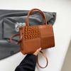 Bolso de mano de costura de gran capacidad transfronterizo para mujer 2024 nuevo bandolera mensajero de moda cocodrilo para ir al trabajo