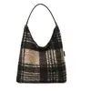 Bolso de Hombro a Cuadros de Moda Nuevo para Otoño, Diseño de Nicho, Bolso Tote para Viajes Diarios, Bolso de Mano Grande de Alta Capacidad para Estudiantes Mujeres