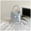 Shuai Mijia 2026 Bolso Casual de Verano Nuevo para Viajes Diarios, Bolso de Mano para Llevar Debajo del Brazo y al Hombro, Elegante Bolso Plegado con Lazo