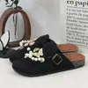 Nova Garrafa de Perfume Versátil Camélia Slip-On Mules Doces e Frescas de Bico Fechado Planas Calçados Femininos Birkenstock