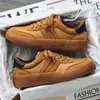 Zapatos nuevos para hombre 2024 diseño de nicho estudiantes de moda deportivos gamuza de res casuales de una sola pieza para hombre pelo 7989