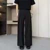 Coleção Outono 2026: Calças retas simples, elegantes e estilosas para homens, com um design inspirado em Hong Kong, um corte relaxed e versáteis para uso casual.
