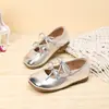 Zapatos Infantiles de Niña Estilo Francés 2026 Modelo Nuevo de Primavera con Lazo, Zapatos Planos de Boca Baja Estilo Británico de Moda, Zapatos Pequeños de Cuero