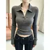 Camiseta de gola V estilo coreano para mulheres, design outono e inverno, modeladora, elegante, simples, manga longa, para usar por baixo, camada base, top justo ao corpo