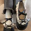 Zapatos de plataforma retro negros con suela que aumenta la altura, nueva colección otoño 2026 para mujer, Mary Janes planos dulces de estilo francés con lazo