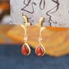 Aretes de botón de plata esterlina s925 Yuexin, aretes de turquesa de imitación de mineral en bruto, aretes chapados en oro, aretes retro de moda para mujer que combinan con todo