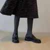 Mocasines de Suela Gruesa con Monedas Doradas para Mujer Novedad Primavera y Otoño 2026 Estilo Retro sin Cordones Versátiles Zapatos de Cuero Estilo Británico para Mujer