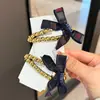 Horquilla de estilo académico para mujer, accesorio para el cabello con perlas laterales, pinza para el cabello elegante, pinza para flequillo de lujo ligero, pinza lateral para recogido