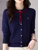 Nova Moda Outono e Inverno Gola Redonda Malha Fashion com Cadarço Design de Cor Pura Malha de Manga Longa Camisa Base Versátil Feminina