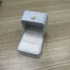 Joyero de franela redondo de alta calidad con hebilla de perla, caja para pendientes, anillos, cadena larga, colgante y embalaje de joyería.