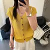Cardigã de Tricô com Decote V e Manga Curta para Mulheres, Novo Estilo Verão 2026, Emagrecedor e Versátil, Top Camiseta Fina de Seda Gelada com Toque de Luxo