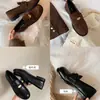 Grapema mesmo estilo retrô mocassins de moeda de ouro pequenos femininos britânicos preguiçosos slip-on sapatos únicos couro genuíno sola plana sapatos pequenos de couro