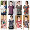 Pré-Compra Roupas Femininas de Manga Curta Tamanho Grande para Mulheres de Meia-Idade e Idosas, Roupas Estilo Novo para Mães, Camisetas para Mulheres de Meia-Idade e Idosas, Suprimento para Vendedores Ambulantes
