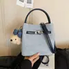 Bolsa de Hombro Exquisita de Gran Capacidad para Mujer, Bolso de Axila, Bolso Cruzado Tipo Cubo para Viajes, Verano 2026