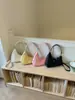Bolsa de Ombro Estilo Francês de Luxo Leve para Mulheres, Nova Tendência de Verão 2026, Alta Qualidade, Elegante, para Ombro e Transversal, para o Dia a Dia