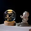 Bola de Cristal Galaxia Creativa Transfronteriza Grabada con Láser 3D Luz Nocturna Luminosa Adorno de Escritorio Base de Madera Regalo de Cumpleaños