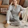 Pantuflas de Algodón para Mujer Invierno 2025 Estilo Nuevo para Interior del Hogar Cálidas de Peluche Cómodas Antibacterianas para Hombre Otoño e Invierno