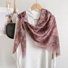 Estilo Europeo y Americano Palacio Flor de Anacardo Lino Algodón Cuadrado Grande para Mujer 130cm Bufanda Otoño e Invierno Nuevo Bufanda Cálida
