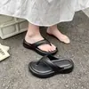 Chanclas con suelas suaves, ligeras y versátiles, chanclas de playa para mujer 2026, antideslizantes, adecuadas para el baño y el uso en la playa en verano