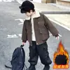 Chaqueta de Terciopelo Plus para Niños Otoño Invierno 2026 Nuevo Estilo Coreano Travieso Guapo Chaqueta con Cuello de Piel para Niños Bebé Superior Invierno