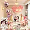 Decoración de propuesta interior de hotel para el Día de San Valentín Letrero de pie de Crayon Shin-chan Tablero KT Ambiente de confesión Tablero KT de confesión