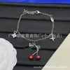 [Novidades Contínuas] Pulseira Cruzada Nova de Alta Qualidade Réplica Lv Letra V com Etiquetas, Artesanato de Ponta Atacado