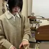 Nuevo Suéter Elegante de Moda Coreana Chic de Alta Gama Gris Oscuro con Solapa para Mujer Otoño 2025