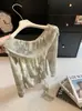 Camiseta Base de Encaje Atractiva y Pura con Hombros Descubiertos para Mujer, Elegante Top de Malla Ajustado de Manga Larga en Color Café para Otoño e Invierno
