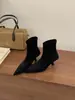2026 Nuevas Botas Cortas Adelgazantes Simples de Otoño Punta Fina Tacón de Aguja Moda Cómodas para Viajar Cremallera Trasera Botas Cortas Mujer